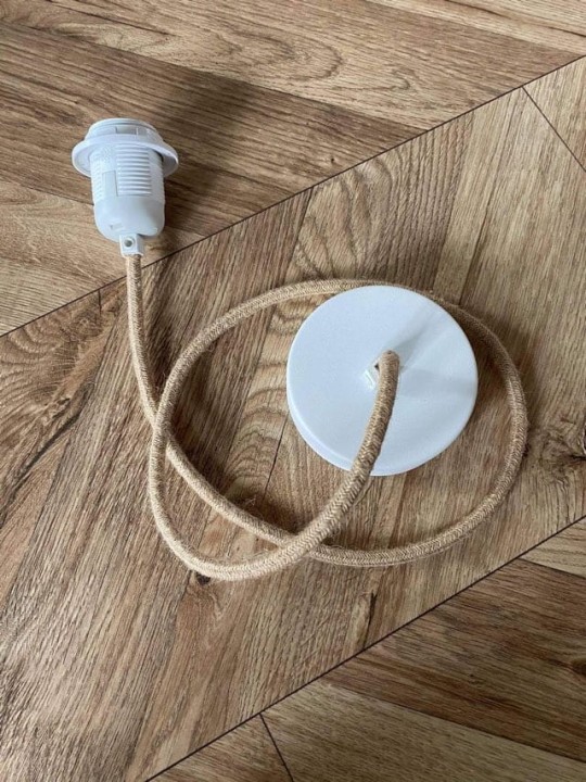lampa rattanowa jutowy.jpg